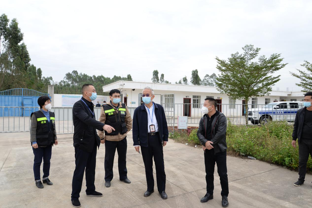 省检查工作组到极速飞艇
检查烟花爆竹工作1.png