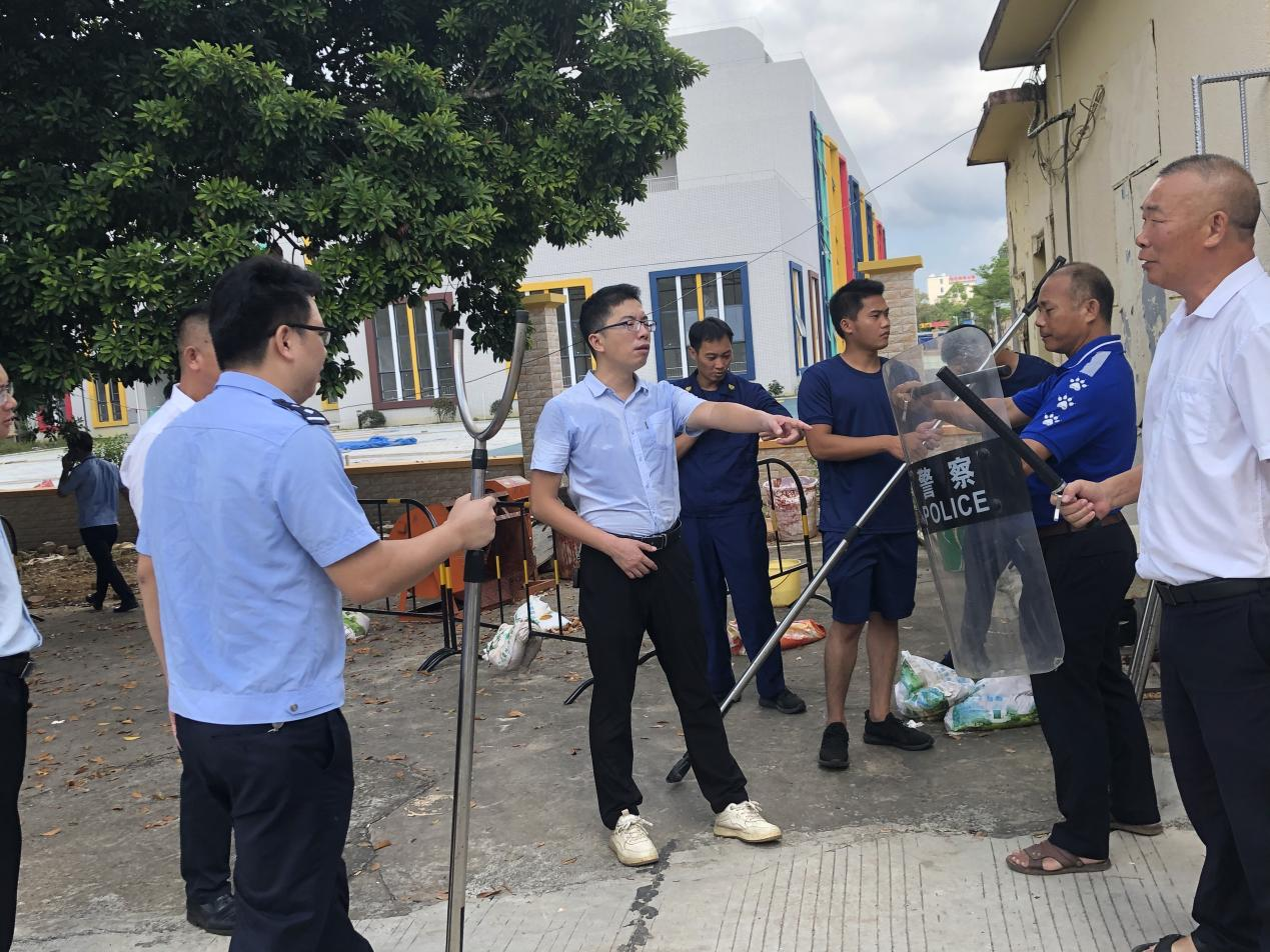 极速飞艇
河头镇开展校园安全联合大检查4.png