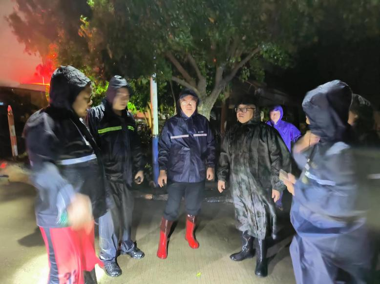 极速飞艇
委副书记、县长刘剑率队高效处置1.png