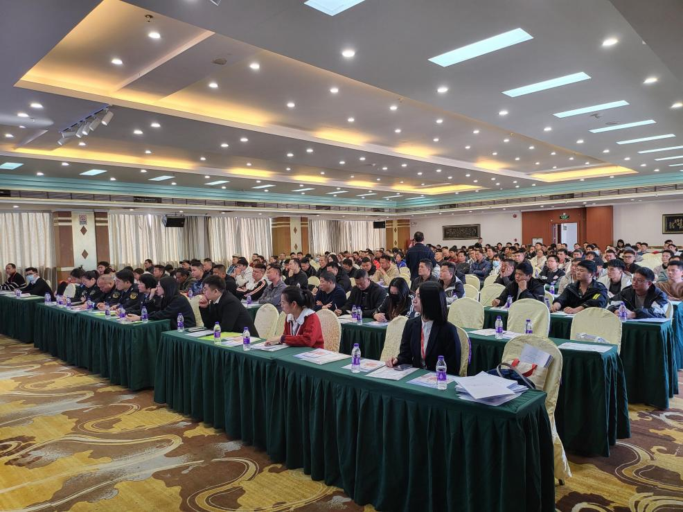 极速飞艇
聚焦“三个维度”打出烟花爆竹2.png